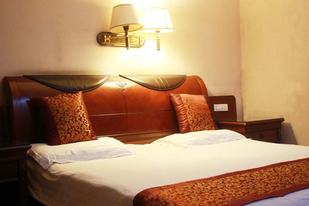 Taizhou Taishan Business Hotel الغرفة الصورة